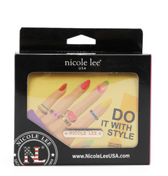 Small Agustina Trifold Wallet Nail Polish