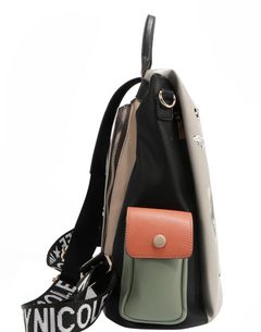 I live to Travel Backpack