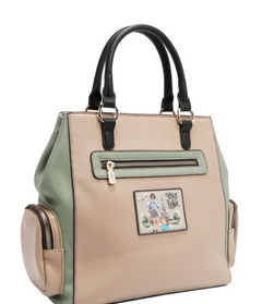 I live to Travel Bucket Bag