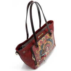 THE QUEEN SHOPPER